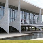 Palácio do Planalto na Praça dos Três Poderes em Brasília