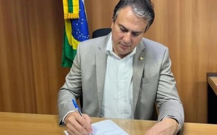 Foto: Reprodução/Instagram/Camilo Santana