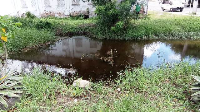 Projeto coleta dados sobre rios que cortam Feira de Santana (Foto: Ed Santos/Acorda Cidade)