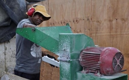 Catadores de materiais recicláveis de Feira vão contar com nova unidade de coleta