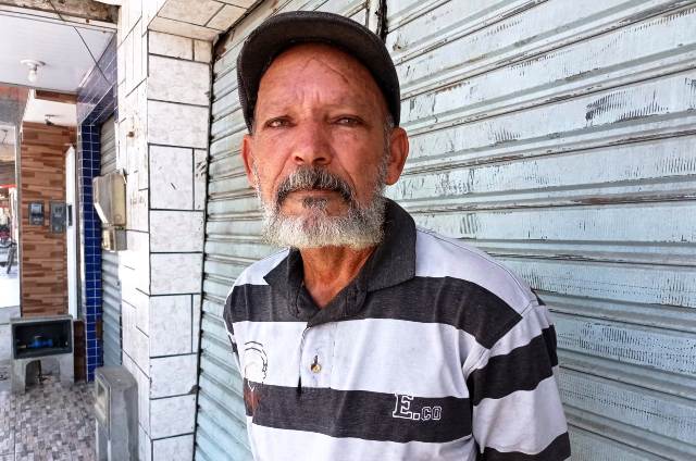 Fechamento dos Correios e atendimentos de saúde são alvo de protesto em Humildes _Foto Ed Santos_Acorda Cidade