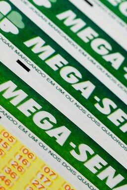 Mega-Sena acumula novamente e prêmio vai para 100 milhões