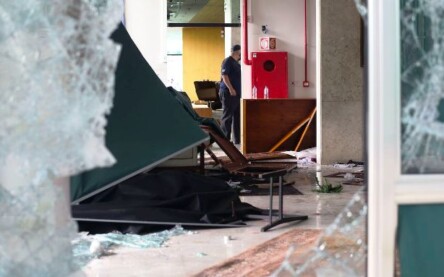 Palácio do Supremo Tribunal Federal destruído, após distúrbios antidemocráticos no ultimo domingo