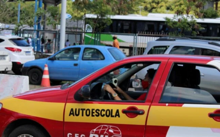 Detran_auto escola_ Foto Itailuan dos Anjos_ Ascom Detran