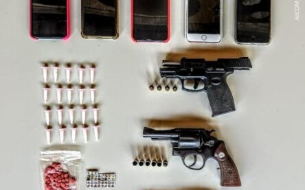 Suspeitos de praticarem assaltos morrem em confronto com a polícia