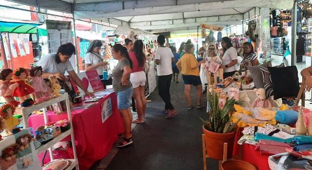 1º Feira de Gastronomia e Artesanato no Feiraguay_Foto Ney Silva/ Acorda Cidade