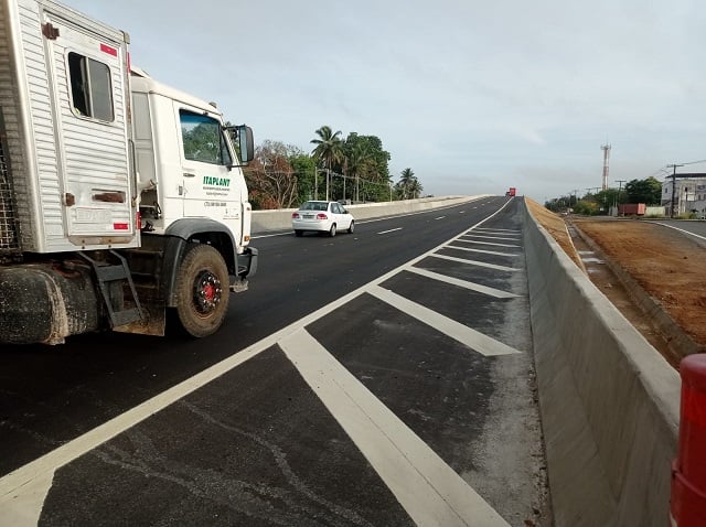 Viaduto da Uefs