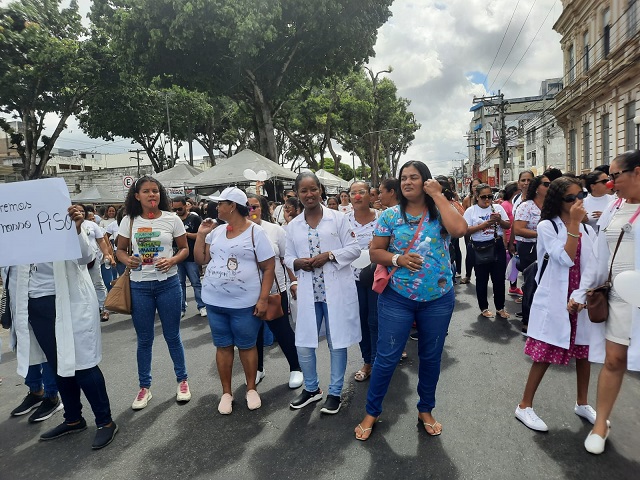 Manifestação em Feira de Santana