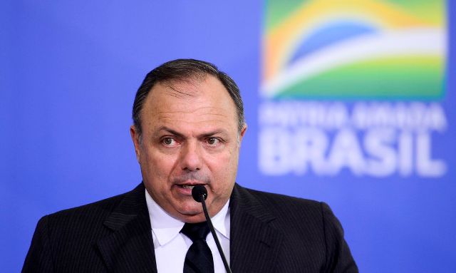 O ministro da Saúde, Eduardo Pazuello, durante sua cerimônia de posse no Palácio do Planalto.