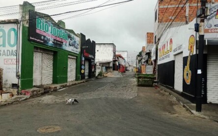 Comércio fechado _ Foto Ed Santos_ Acorda Cidade (1)