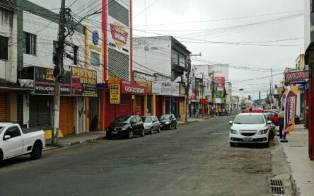 Comércio fechado _ Foto Ed Santos_ Acorda Cidade