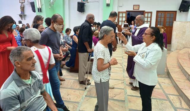 Missa Paróquia Santo Antônio dos Capuchinhos_ Quaresma_ Foto Paulo José_Acorda Cidade