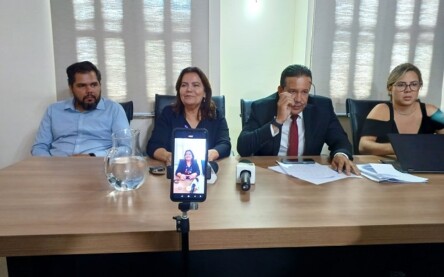Procurador da Câmara Municipal explica motivo de afastamento de servidores