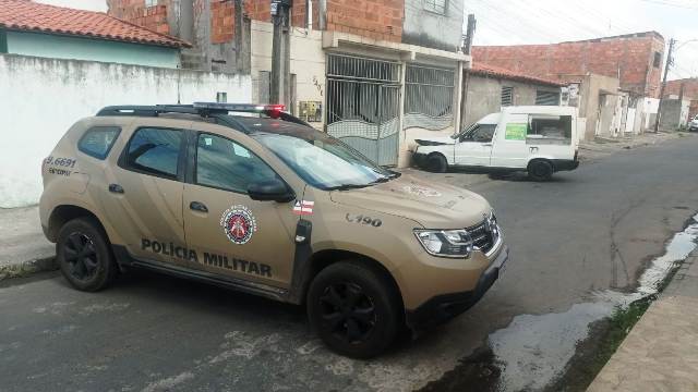 Vítima de homicídio no George Américo Bartolomeu Inocencio de Oliveira. Foto Ed Santos/ Acorda Cidade)