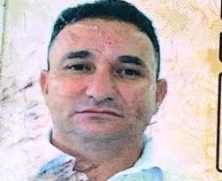 Vítima de homicídio no George Américo Bartolomeu Inocencio de Oliveira. Foto Ed Santos/ Acorda Cidade)