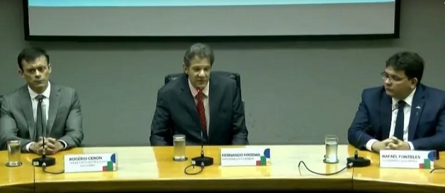 Haddad durante anúncio de reparação de perdas de estados com redução do ICMS — Foto: Reprodução