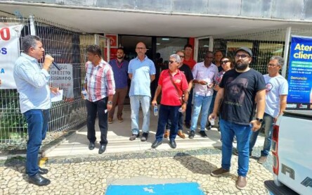 Manifestação bancários em Feira de Santana_ Foto Paulo José Acorda Cidade
