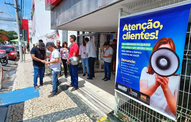 Manifestação bancários em Feira de Santana_ Foto Paulo José Acorda Cidade