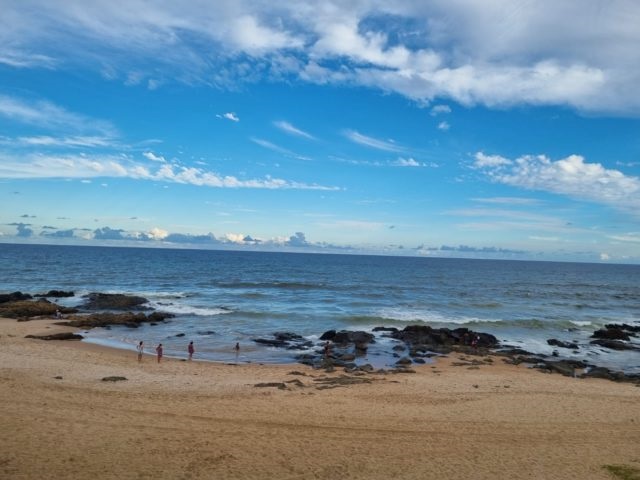 Veja as praias da Bahia impróprias para banho neste fim de semana