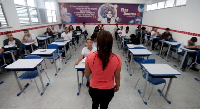 Foto Elói Corrêa -GOVBA - Sala de aula rede estadual