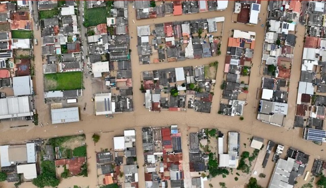 Com 27 mil moradores atingidos por alagação, prefeitura de Rio Branco decreta situação de emergência