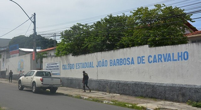 Rede de educação com mais quatro escolas municipalizadas
colégio estadual joão barbosa de carvalho / convênio 