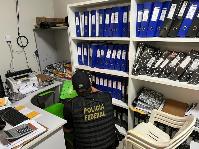 Polícia Federal combate fraudes contra o Programa de Integração Social (PIS)