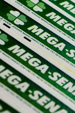 Bilhetes de aposta da mega-sena