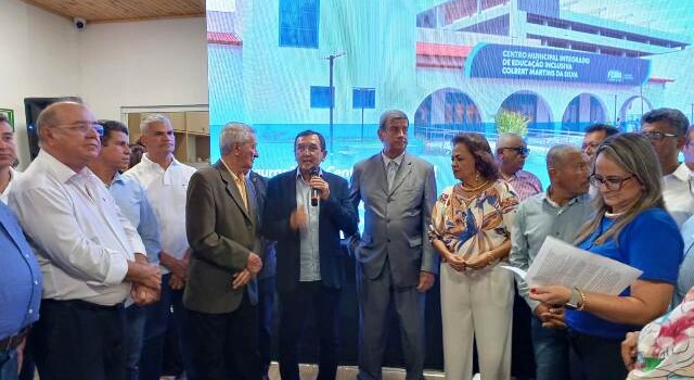 Centro Municipal Colbert Martins da Silva paulo josé acorda cidade