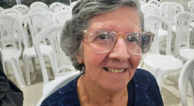 Professora Lélia Fernandes / Livro paradidático que conta a história de Feira de Santana foi lançado nesta quinta-feira