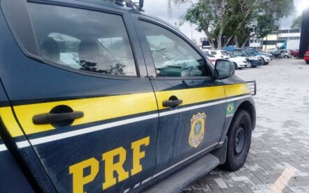 Apreensão de drogas_ PRF 116 sul_ foto ed santos acorda cidade