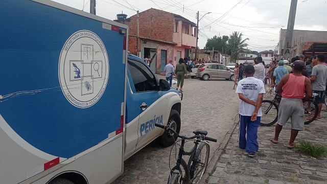 Homem é morto a tiros no Conjunto Sérgio Carneiro