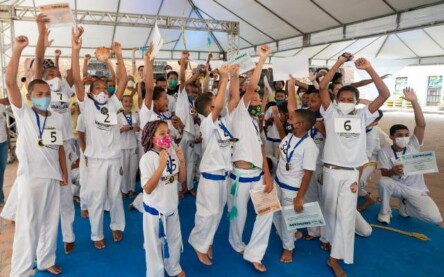 Capoeira nas escolas Capoeira nas escolas