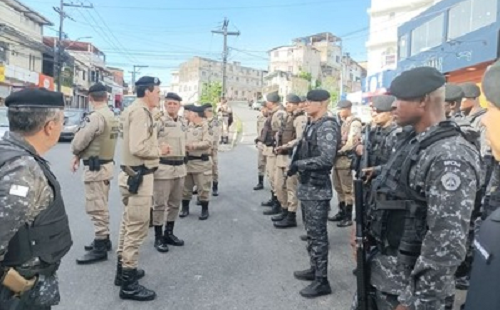 Operação da PM em Tancredo Neves