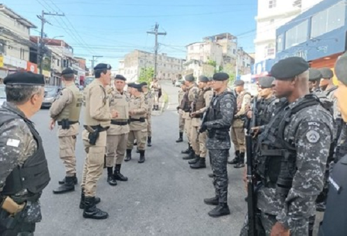 Operação da PM em Tancredo Neves