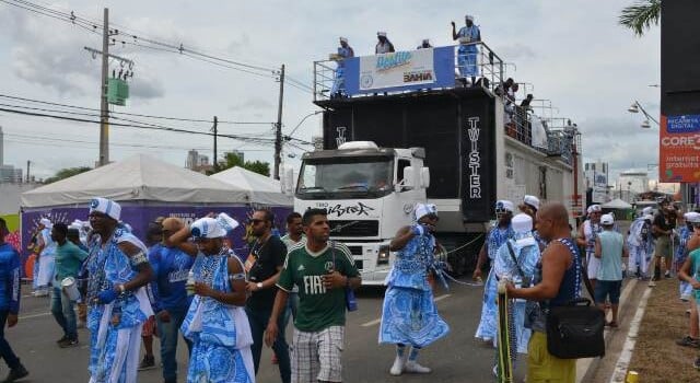 Filhos de Gandhy na micareta de feira 2023