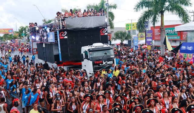 Lá Vem Eles_Micareta_LaianeCruz Acorda Cidade