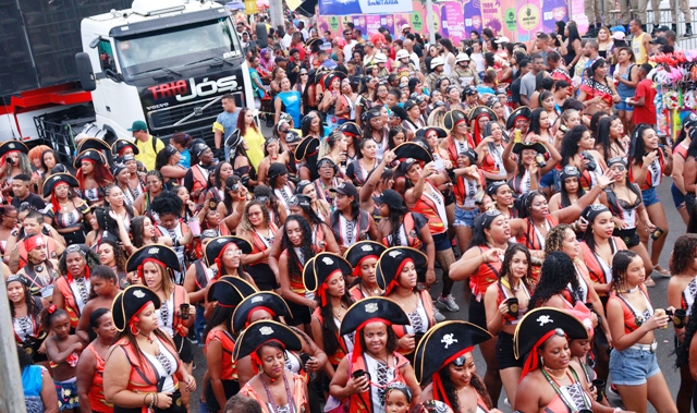 Lá Vem Eles_Micareta_LaianeCruz Acorda Cidade