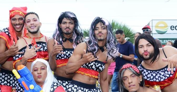 bloco la vem elas - Micareta de Feira 2023