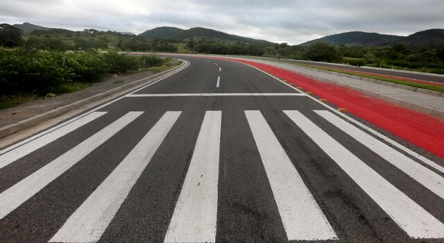 restauração de trecho da BA-120 no município de Ipecaetá