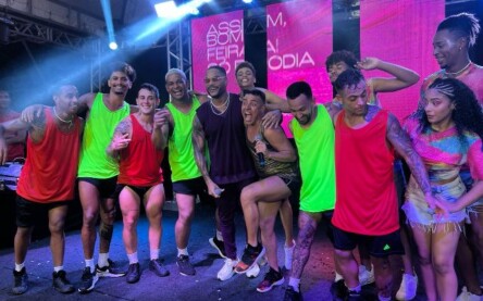 Luciano Mello palco da micareta de feira 2023 capa