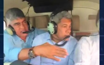 https://www.acordacidade.com.br/noticias/micareta/publico-se-diverte-com-coreografias-durante-passagem-do-e-o-tchan-na-micareta-de-feira/