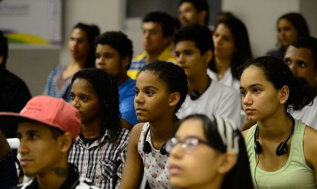 Crianças Foto Agência Brasil