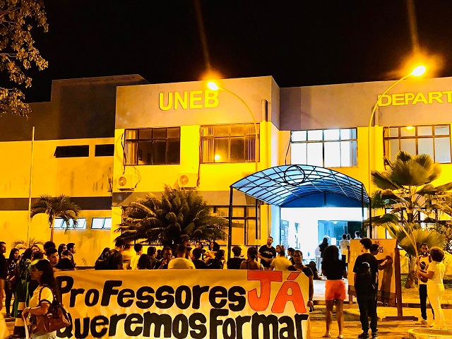 Manifestação na Uneb