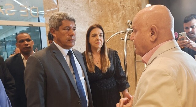 Inauguração de Hotel