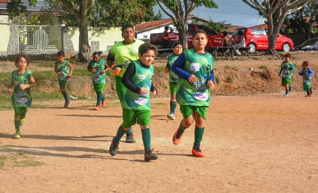 projeto nova geração escolinha de futebol