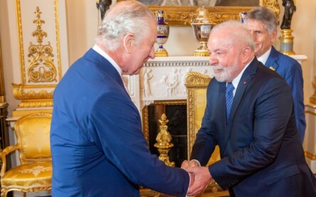 Londres, Inglaterra, 05.05.2023 - Presidente da República, Luiz Inácio Lula da Silva e a primeira-dama Janja Lula da Silva são recebidos pelo Rei Charles III e membros da família real no Palácio de Buckingham, Londres - Inglaterra. Foto: Ian Jones/Buckingham Palace