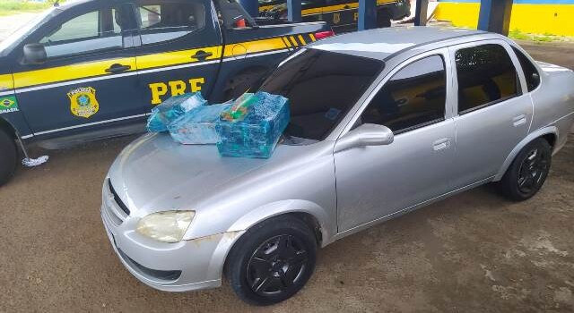PRF prende casal com 52kg de maconha na BR-324 em Feira de Santana