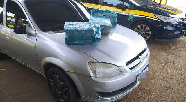 PRF prende casal com 52kg de maconha na BR-324 em Feira de Santana