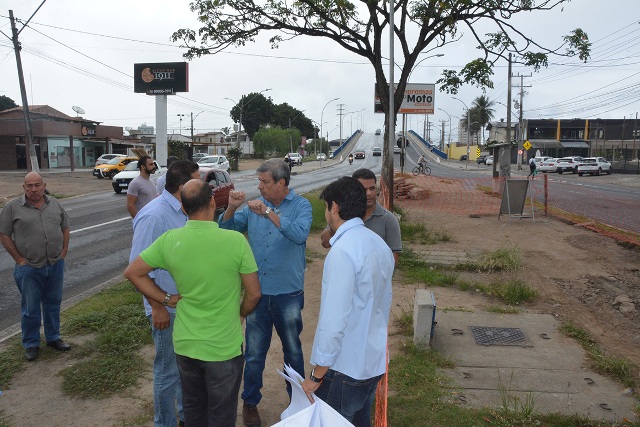 implantação da ciclovia na avenida Fraga Maia